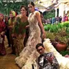 Busana Kontroversial artis Indonesia