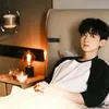 Bai Jingting di The First Frost