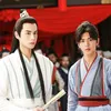 HANDSOME SIBLINGS
