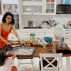 Foto Artis Indonesia Masak di Dapur