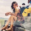 10 Foto Masa Muda Bunda Corla yang Cantik Eksotis