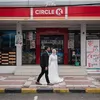 Foto Prewed Kesha Ratuliu &amp; Adhi Permana