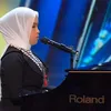 Foto Putri Ariani Penyanyi Tunanetra Memukau di \&#039;America\&#039;s Got Talent