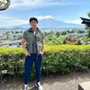 10 Foto Tengku Hassanal Shah