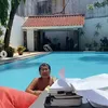 Gaya selebriti saat WFH
