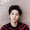 idol with golden ratio