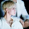 Idol Leher Panjang
