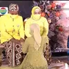Potret sungkeman Lesti yang berurai air mata.