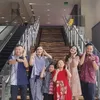 Keluarga Anang Hermansyah Kondangan
