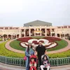 Artis Ajak Anak Liburan ke Luar Negeri