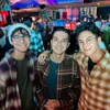 Artis di \&#039;UNIQLO Flannel Friday Night\&#039;