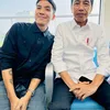 Artis Nyobain LRT Bersama Presiden RI