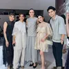 Artis-Artis di Fashion Show Sapto Djojokartiko