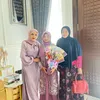 Ashanty Dampingi Aulia Sang Anak Asuh Wisuda SD