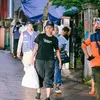 Awkarin Jadi Relawan Gempa Cianjur