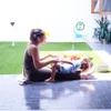 Ayu Dewi Momong Anak