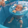 baby Air anak Irish Bella berenang pertama