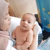 baby Air anak Irish Bella berenang pertama