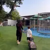 Celine Evangelista Antar Anak Sekolah