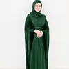 Dhena Devanka Pakai Hijab