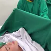 Potret dokter melakukan tindakan Lams Felicya Angelista