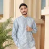 Refal Hady Bahas Status Jomblo Setahun