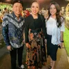 Gaya Soimah Saat Kondangan