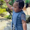 Xarena Anak Siti Badriah pakai kebaya