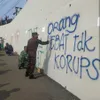 grafiti jembatan kedungkandang meme
