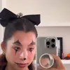Jennifer Bachdim Rayakan Halloween