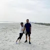 Kemesraan Ben Joshua dan Istri