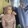 Putri Isnari Lamaran
