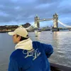 Liburan Gong Yoo di London