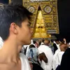Maudy Koesnaedi, umrah, bareng keluarga