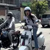 Nathalie Holscher Sunmori Naik Vespa