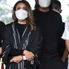 Pemakaman ayah Nirina Zubir