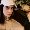 Putri Anne Lepas Hijab