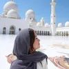 Rebecca Klopper Liburan ke Abu Dhabi