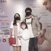Potret Rian D,Masiv bersama keluarga.