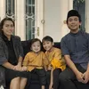 Potret Rian D,Masiv bersama keluarga.