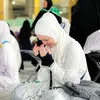 Roger Danuarta dan Cut Meyriska Umrah