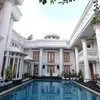 rumah ade crazy rich trenggalek