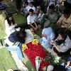 Tamara Tyasmara Ziarah ke Makam Dante