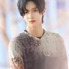 Wonbin RIIZE di Bandara
