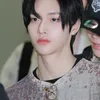 Wonbin RIIZE di Bandara