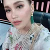 Ayu Ting Ting Pakai Gaun India