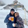 Krisdayanti dan Raul Lemos liburan