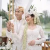 Pernikahan Adinda Azani