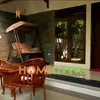 Nini Carlina Rumah Etnik nyaman asri piano
