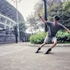 Thomas Suka Sepatu Roda